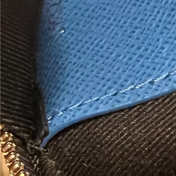 ‼️SOLD‼️Limited Edition Alpha Graphite UNISEX Bumbag💙🖤💙 - Picture 13 of 16